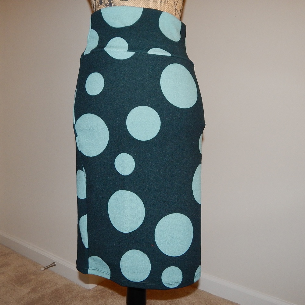 LuLaRoe Cassie